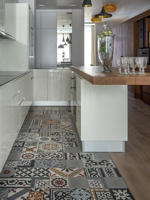 noticia21 showood suelos de madera con baldosas hidrulicas goodnova godiniaux